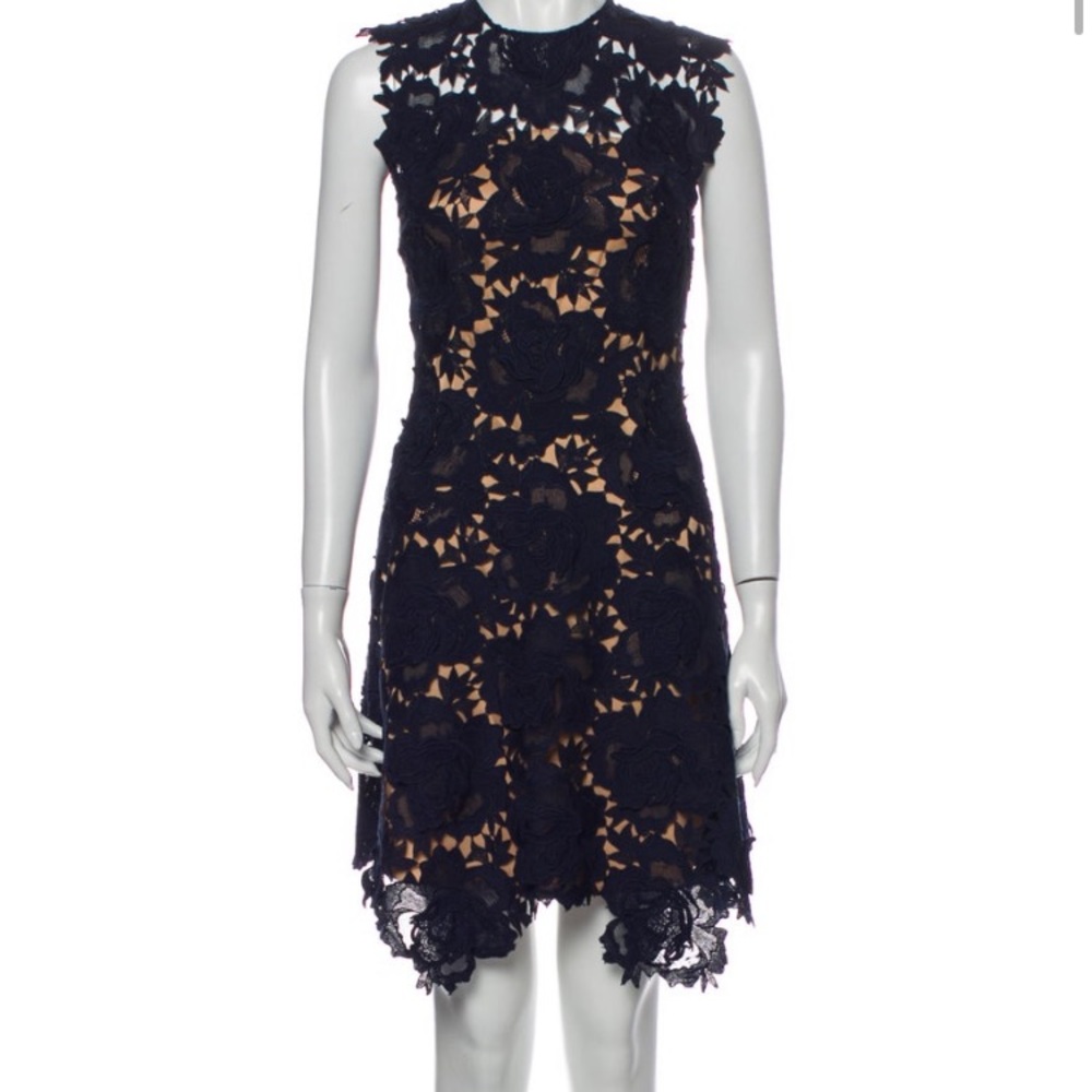 Catherine Deane size 8. Worn once.